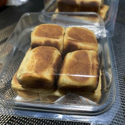 ขนมลูกเต๋าจิ๋ว