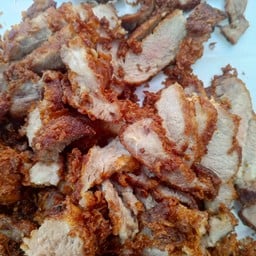 สันคอสับทอดกระเทียมพริกไทย