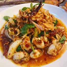 ยำหอยนางรม