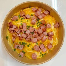 ข้าวไข่เจียวแฮม