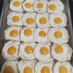 ขลุกขลิกข้าวไข่ข้น