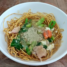 ราดหน้าหมี่กรอบ