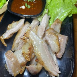 คอหมูย่าง