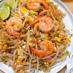 ผัดไทยกุ้ง shrimp Padthai