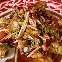 ตำแคปหมู