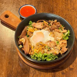 คั่วไก่ไข่ตอก