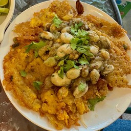 หอยทอด หอยนางรม ( แป้งกรอบ )