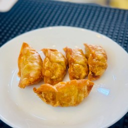 เกี๊ยวซ่า