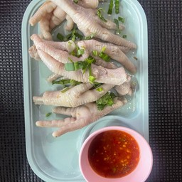 ต้มเส้นหอนาฬิกาสาขา2/ยำแซ่บหน้าAEC
