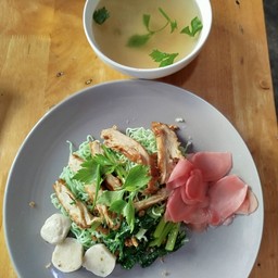 หมี่หยกเป็ดรมควัน
