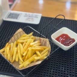 [อร่อยซ่ากับโค้ก] เฟรนฟราย +  โค้ก ออริจินัล (ขวด)