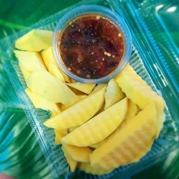 เจ๊นุ่มผลไม้สดแช่เย็น สะแกงาม