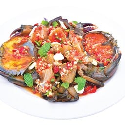 ยำปูไข่ดอง I ส้มตำปูไข่ดอง