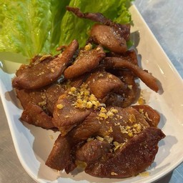 หมูแดดเดียวทอด