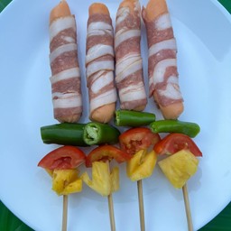 เบคอนพันไส้รอก