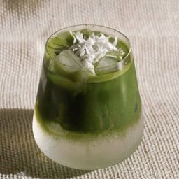 Coconut matcha-ceremonial grade