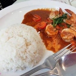 ฉู่ฉี่ราดข้าว