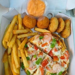 เดอะพิซซ่า ฮัก บ้านไผ่  หน้า อบต ศาลายา
