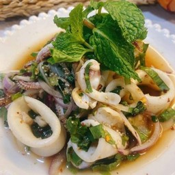 ลาบปลาหมึก