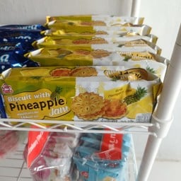 ขนมขบเคี้ยวน้ำอัดลมชื่นใจbynamphu เลกไซนวนคร