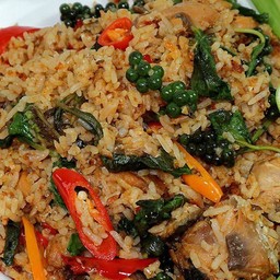 ข้าวผัดขี้เมาทะเล จานใหญ่