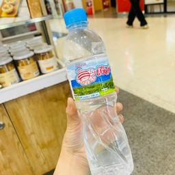 น้ำเปล่า7บาท