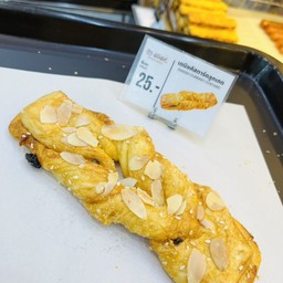 เดนิชคัสตาร์ดลูกเกดเปีย