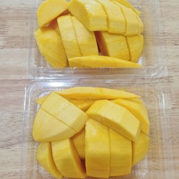 มะม่วงปอกพร้อมทาน