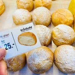 ชิววี่ครีมพัฟ