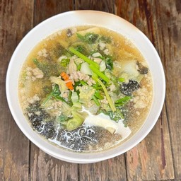 ต้มจืดเต้าหู้ หมูสับ สาหร่าย