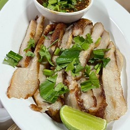 คอหมูย่าง