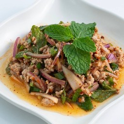 ลาบหมูสับ