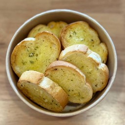 ขนมปังกระเทียม