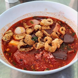 เกาเหลาเย็นตาโฟต้มยำ