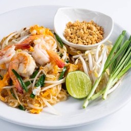 ผัดไทยกุ้งสด