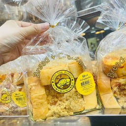 ปังหน้าหมูหยองพริกเผา