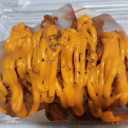ไก่ไร้กระดูก คลุกวิงแซ่บ +ราดชีส