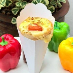 พิซซ่าโคนไส้แน่น