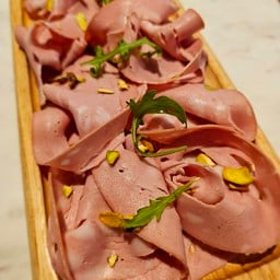 Mortadella AI Pistachio 50g.