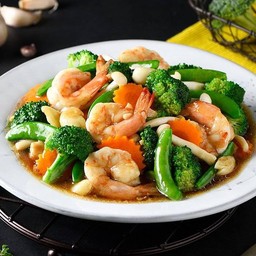 ผัดผักรวมกุุ้ง