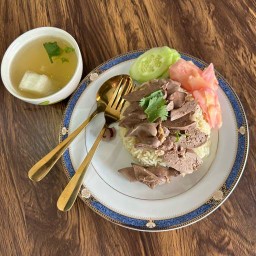 ไอลีนข้าวมันไก่