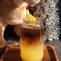 ไพน์แอปเปิ้ล อเมริกาโน่