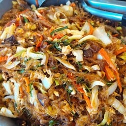 เจ้รัญ อาหารตามสั่ง