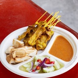 หมูสะเต๊ะ สนั่น หมูนุ่มเกิน กินเพลินแบบลืมนับไม้! รับประกันความอร่อยกว่า 30 ปี(10)ไม้