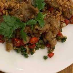 239 คั่วพริกเกลือ (หมู/ไก่)