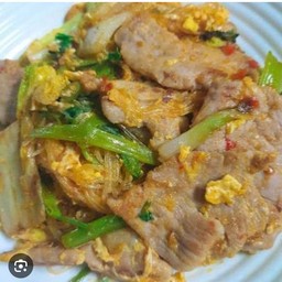 สุกี้แห้งหมู
