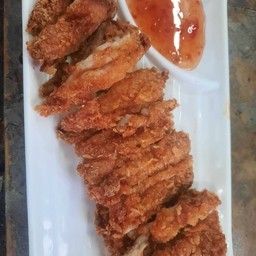 สะโพกไก่ชุปแป้งทอด