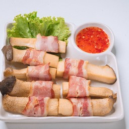 เบคอนพันเห็ด
