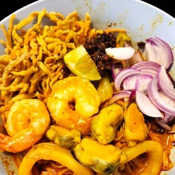 ข้าวซอยทะเล