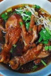 เกาเหลาน่องไก่ตุ๋น+ตีนไก่+ข้อไก่